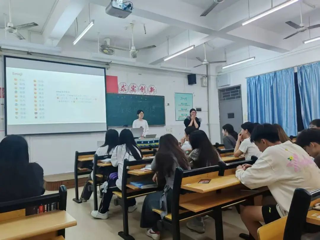 “一站式”学生社区 | 护理学院开展“心育润“心”，阳光成长”心理委员胜任力提升培训会